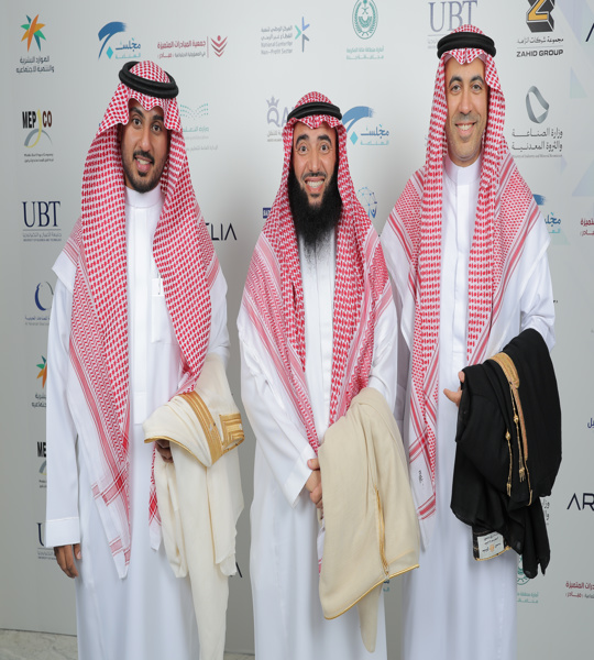 لقطات متنوعة l صناعيو المستقبل
