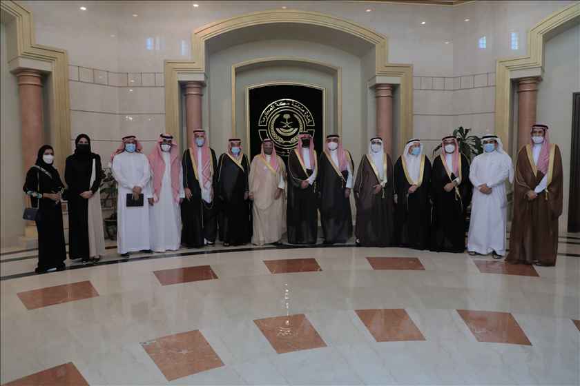 تكريم الرعاة واللجان العاملة بجائزة أهالي جدة للمعلم المتميز النسخة الثامنة 7